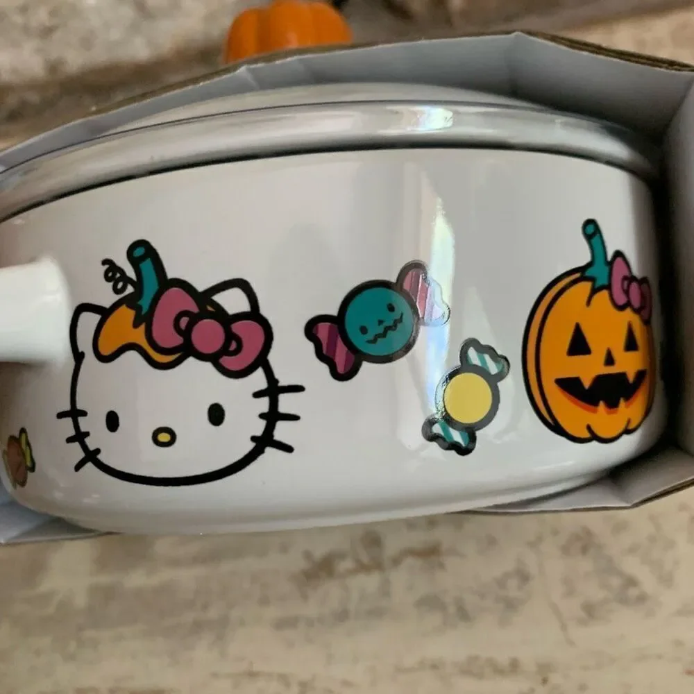NIB Hello Kitty Halloween Brie baker mummy design sanriocore halloweencore